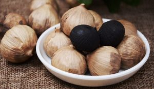 Hút chân không bảo quản tỏi đen