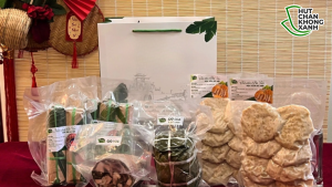 Hút chân không quà biếu Tết – Món quà gọn gàng, ý nghĩa cho người thân xa quê